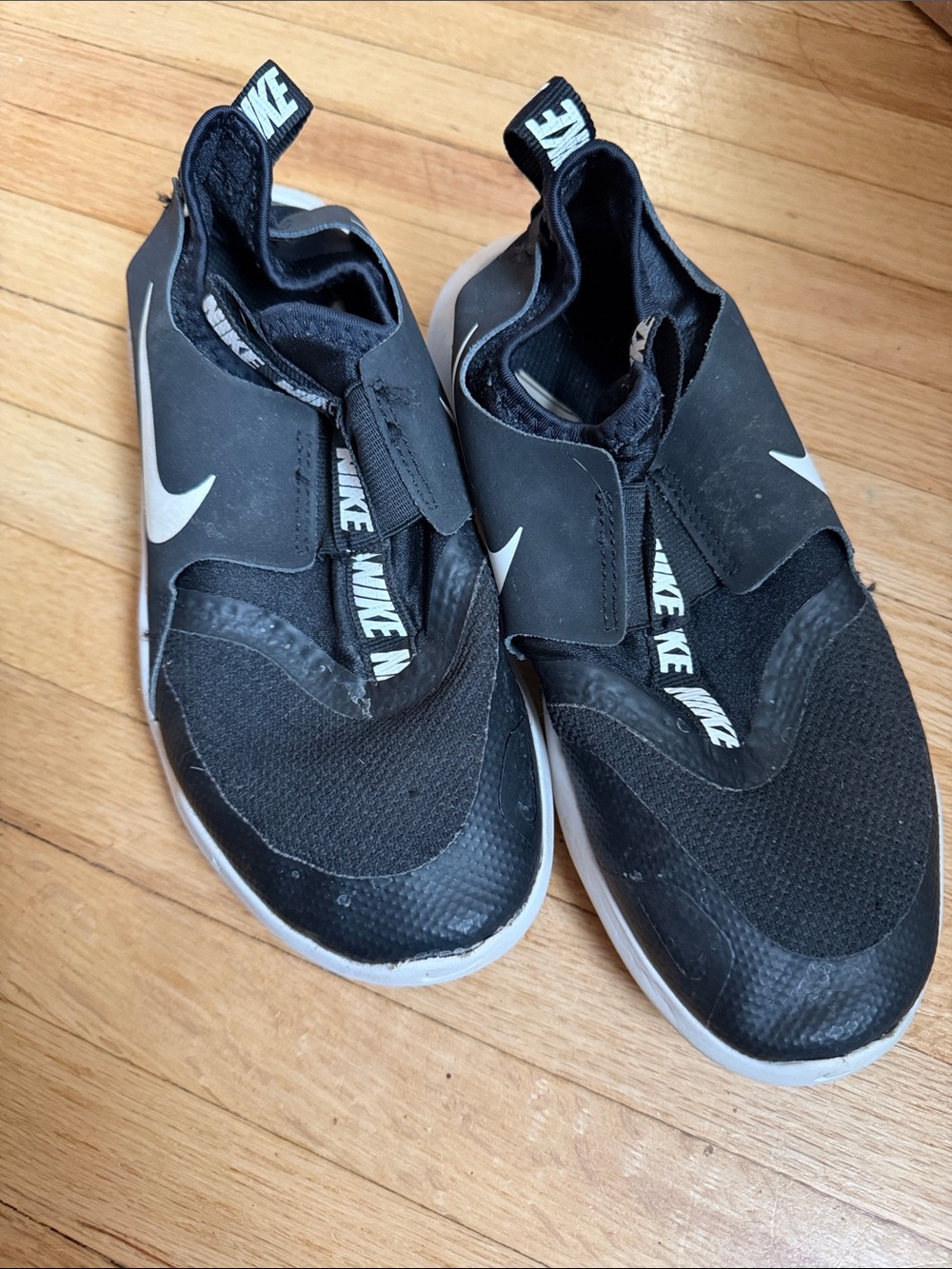 Nike Black & White Slip-On Training Shoes